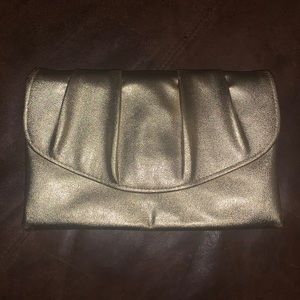 Cute Vintage gold clutch